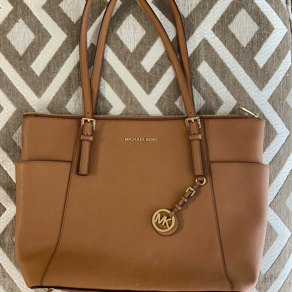Purse! Make an offer